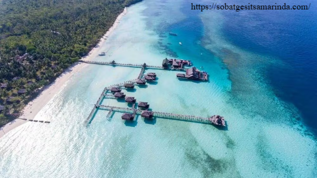 Keindahan Alam Pulau Maratua yang Memukau